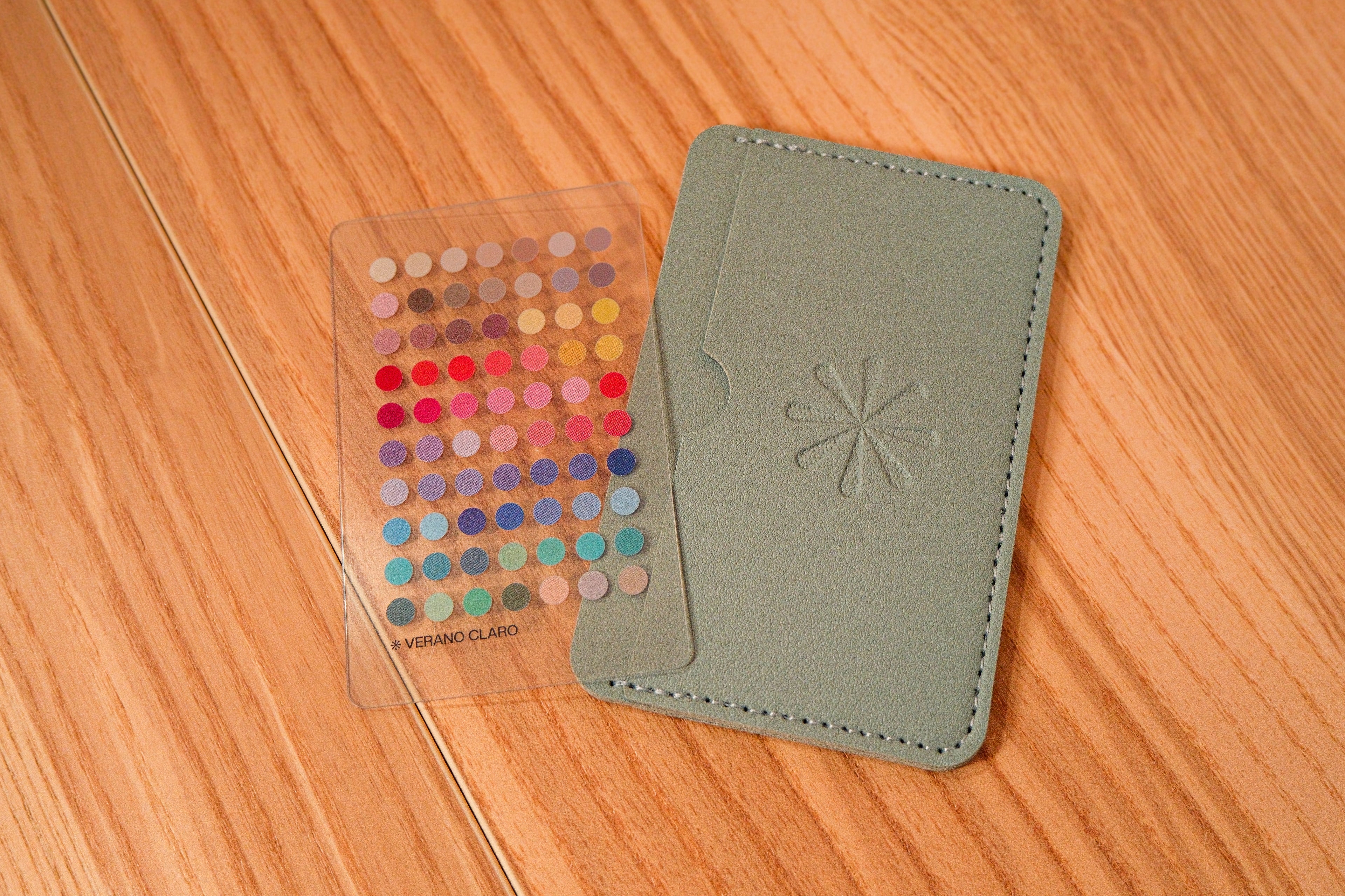 Paleta de Colorimetría Verano Claro + Tarjetero
