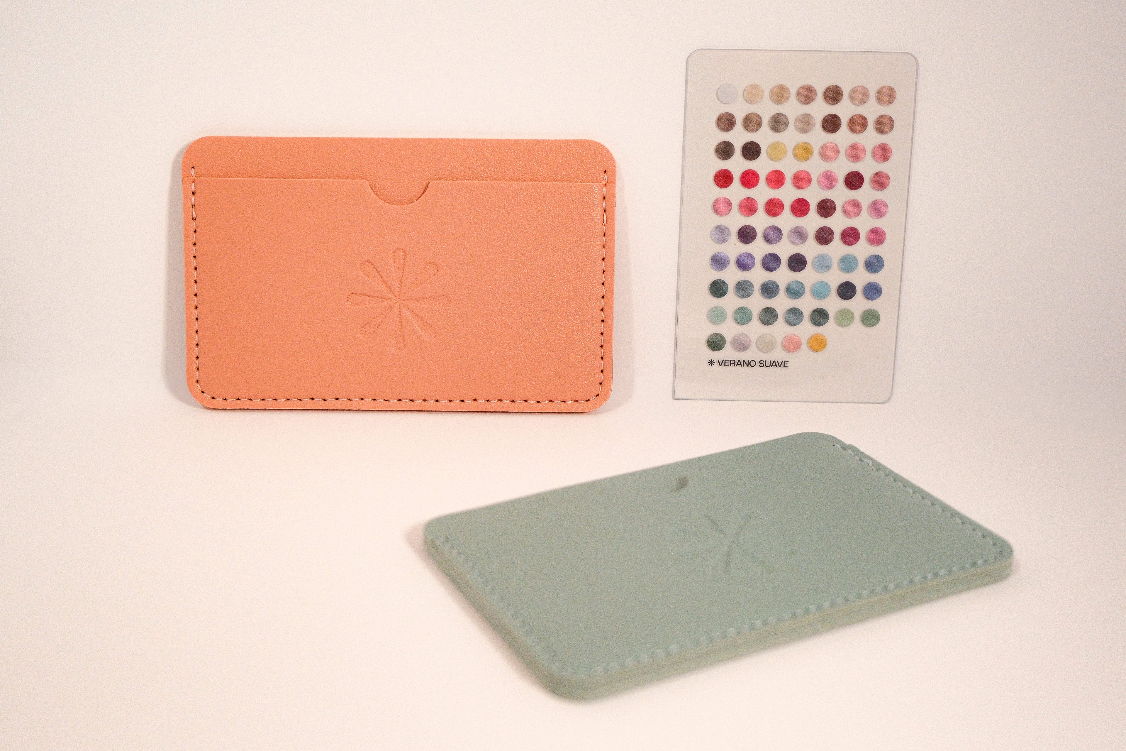 Paleta de Colorimetría Verano Suave + Tarjetero